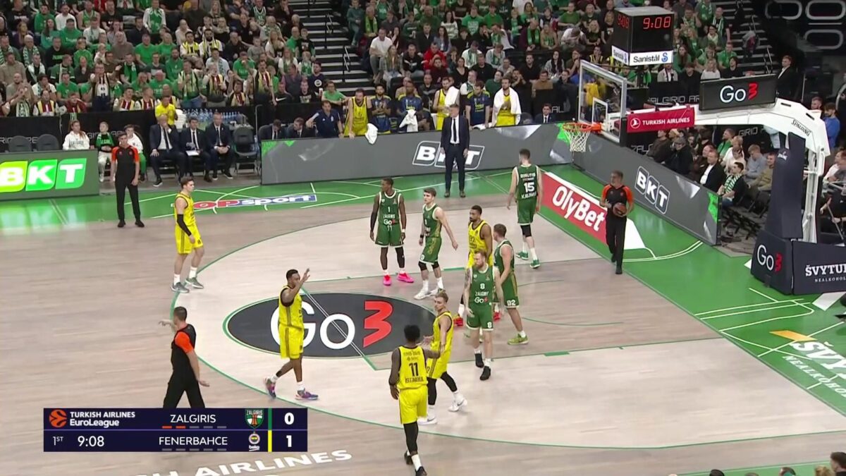 Ζάλγκιρις – Φενέρ 65-72: Οι 18 πόντοι του Χέιζ στην αναμέτρηση
