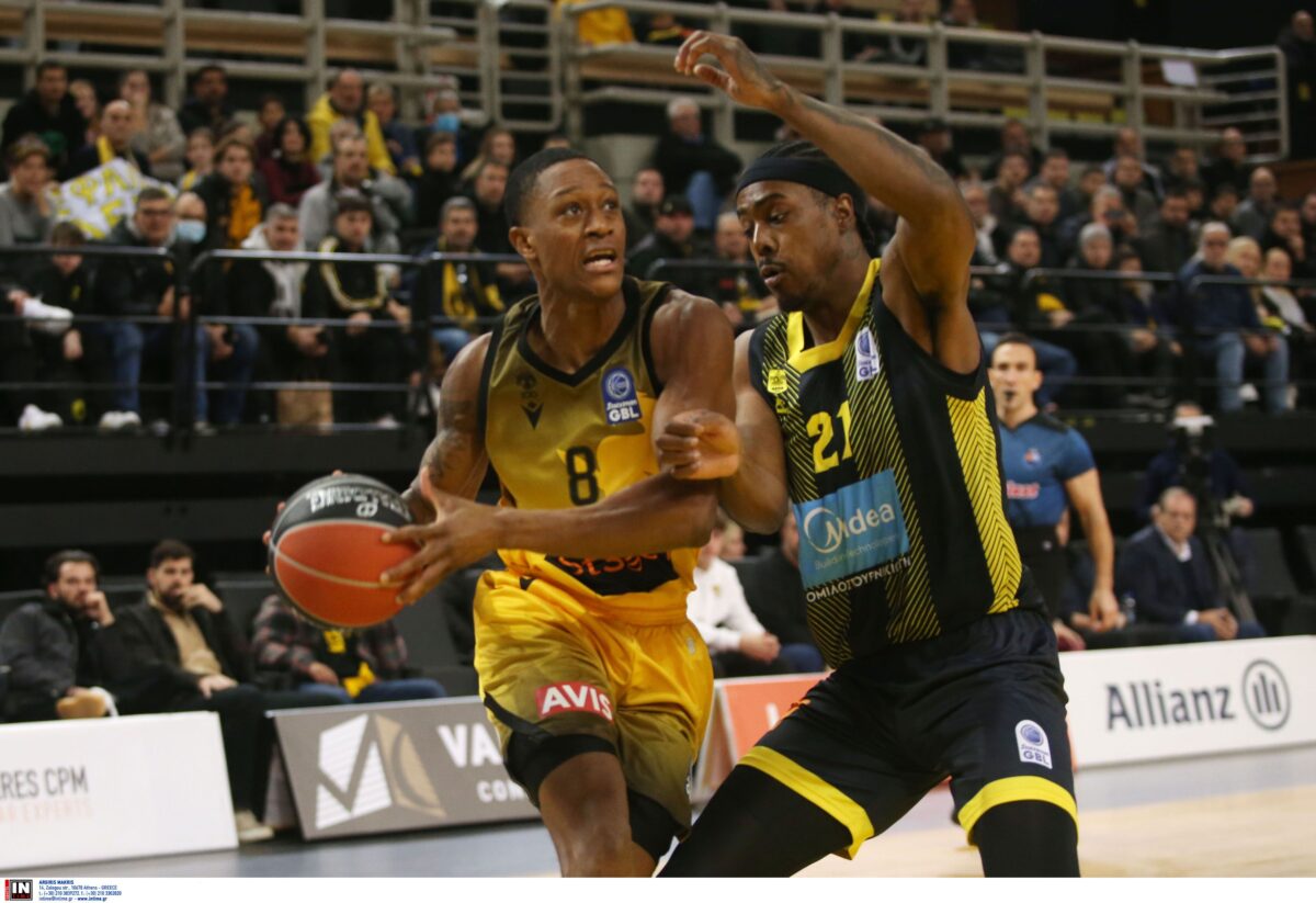 LIVE: ΑΕΚ BETSSON – ΑΡΗΣ