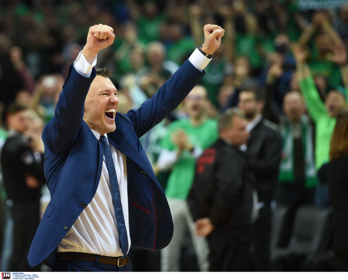 Ο Γιασικεβίτσιους έχει… μάτια και για άλλη