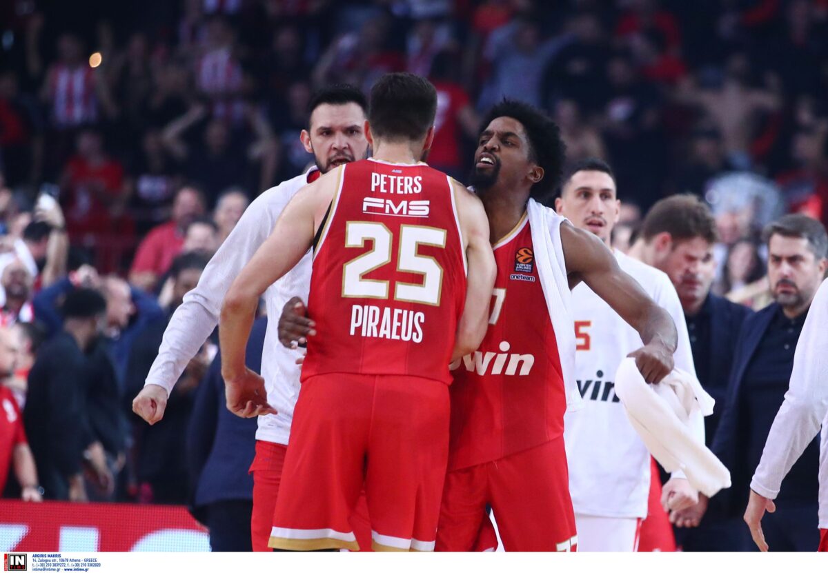 Αυτό δεν έχει ξαναγίνει: Ο μυθικός Ολυμπιακός μετέτρεψε το 60-80 σε 82-80 σε 3,5 λεπτά! (vid)