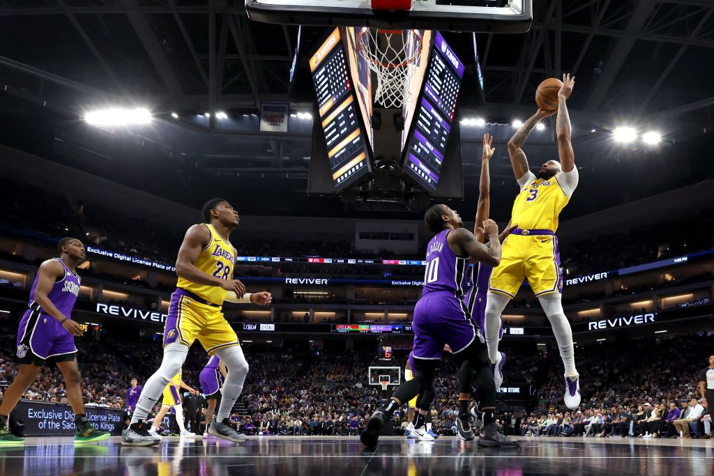 Οι Κινγκς παραπαίουν και οι Λέικερς τους έστειλαν πιο… χαμηλά – Ο Μπράνσον με 55 πόντους και ο Κουμίνγκα με ρεκόρ στο ρεκόρ ήταν τα πρόσωπα της βραδιάς (vids)