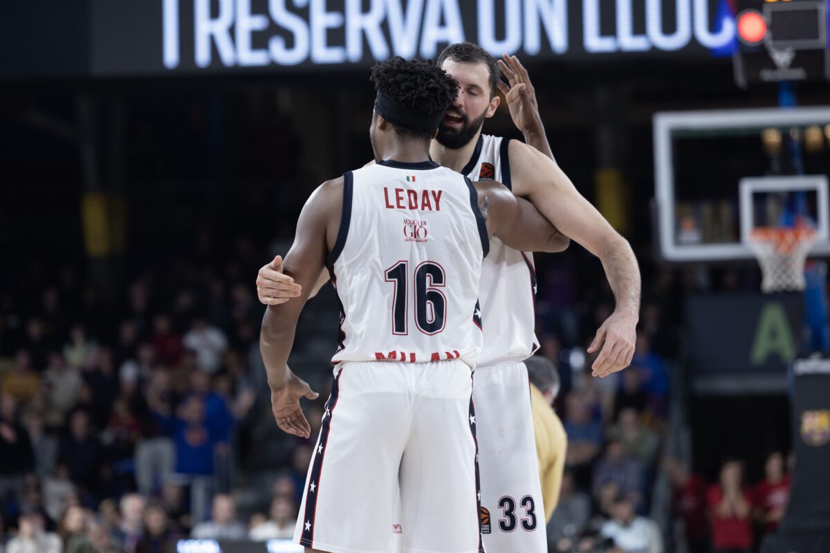 Αρμάνι για φίλημα, διέσυρε την Μπαρτσελόνα στην Καταλονία