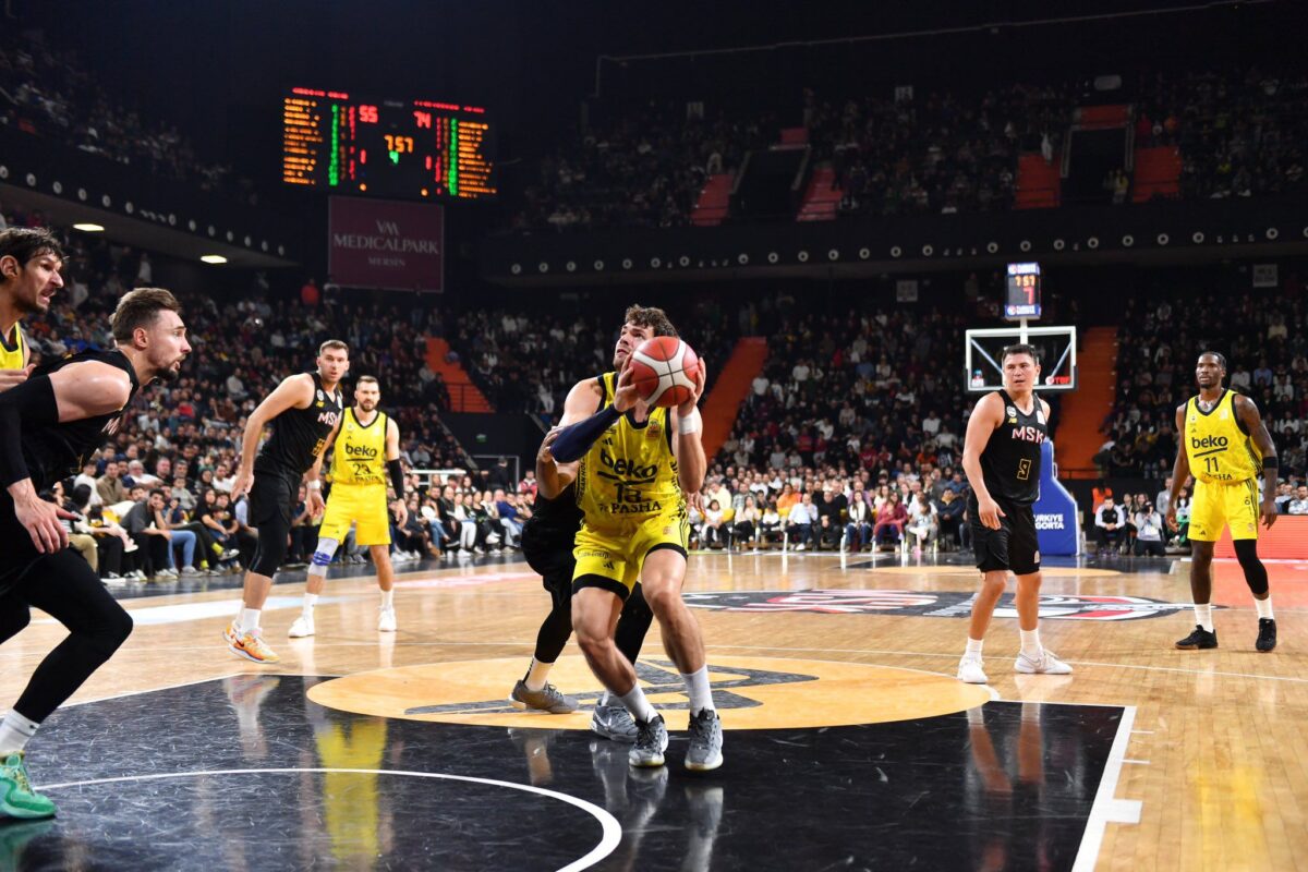 «Περίπατος» της Φενέρ στην έδρα της Μερσίν πριν την Ισπανία, δύσκολη νίκη της Εφές επί της Τουρκ!