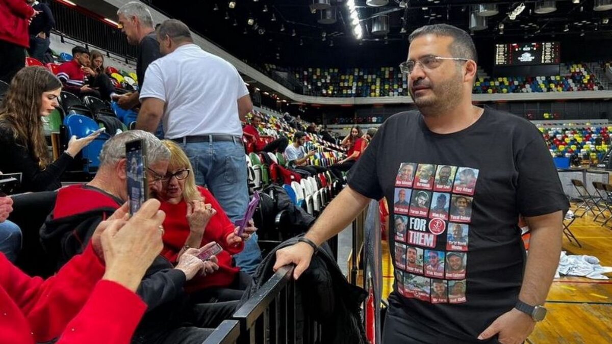 Ο ιδιοκτήτης της Χάποελ του Ιτούδη ανακοίνωσε ξαφνικά ότι αποχωρεί από την διοίκηση