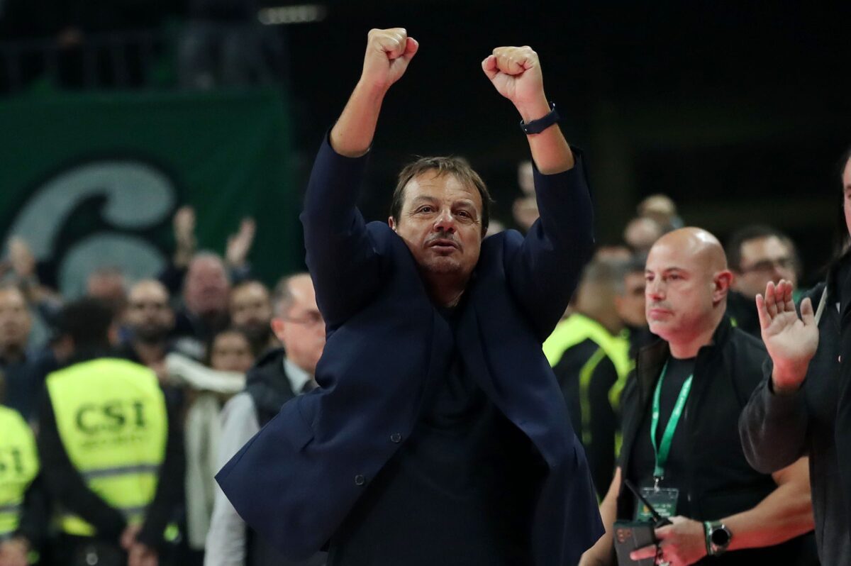 «Απασφάλισε» ο Αταμάν μετά την τιμωρία του Ναν – «Οπαδοί του Παναθηναϊκού κλείστε εισιτήρια για το 8ο στο Άμπου Ντάμπι»