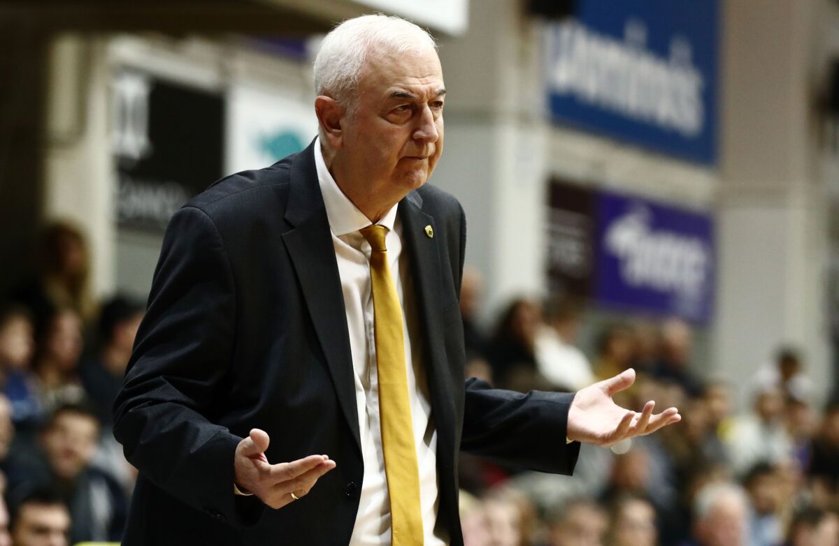 Το μήνυμα του κόσμου της ΑΕΚ Betsson στον Ντράγκαν Σακοτα: «Είμαστε μαζί σου…»