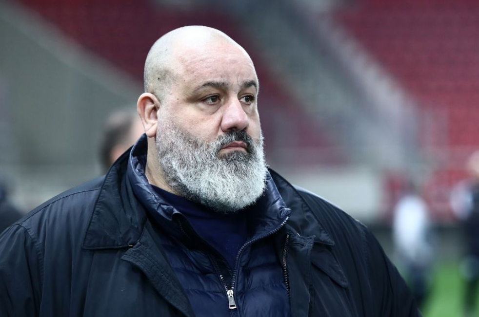 Καραπαπάς: «Μετάνιωσα από το πρώτο λεπτό τη φούστα στον Μπαλτάκο»