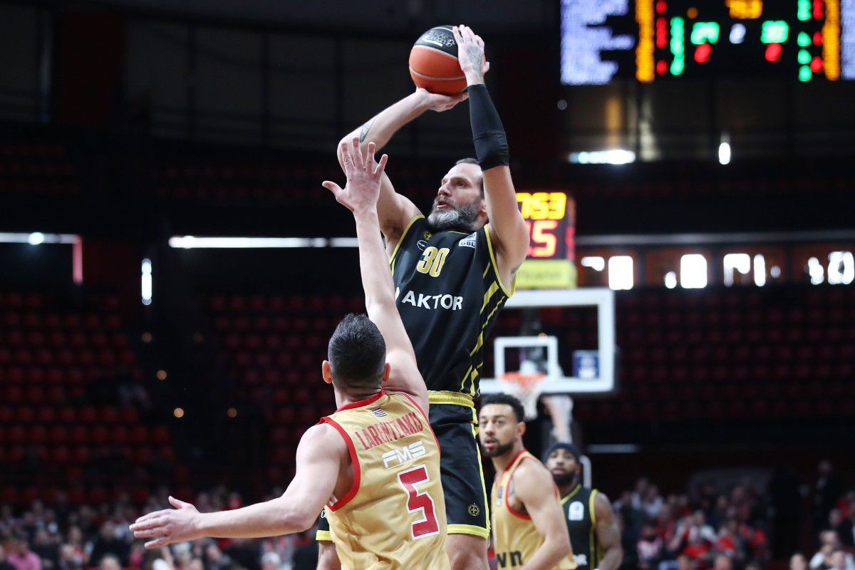 Ο Χάρης Γιαννόπουλος στο Ολυμπιακός - Μαρούσι