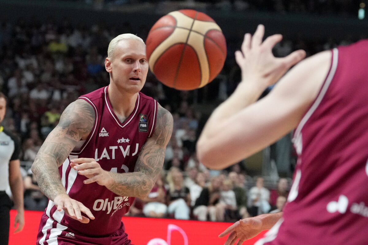 Συγκλονίζει ο πατέρας του Τίμα: «Με είχε μπλοκάρει από παντού τα τελευταία χρόνια – Δεν θέλω να πιστέψω ότι έχει συμβεί αυτό»