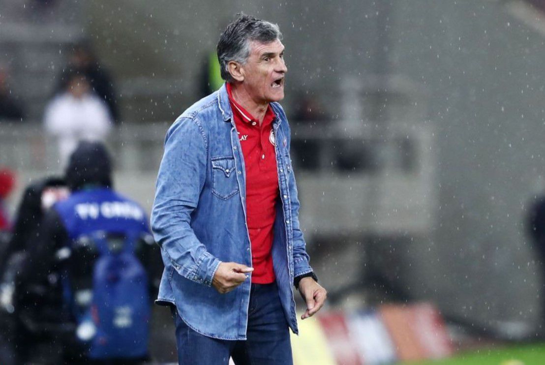 Ο Χοσέ Λουίς Μεντιλίμπαρ στο Ολυμπιακός - Βόλος