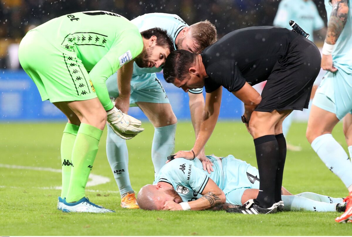 Άρης: Ο… εύθραυστος Βέλεθ καθιστά πιο επιτακτική την ανάγκη για επιπλέον στόπερ