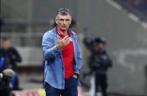 Ο Χοσέ Λουίς Μεντιλίμπαρ στο Ολυμπιακός - Άρης