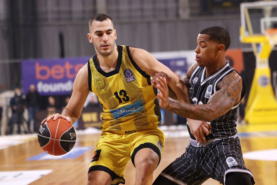 Την επιστροφή στις νίκες ψάχνει ο Άρης κόντρα στην Τσεντεβίτα – Σημαντικά ματς για ΠΑΟΚ, Προμηθέα και Μαρούσι