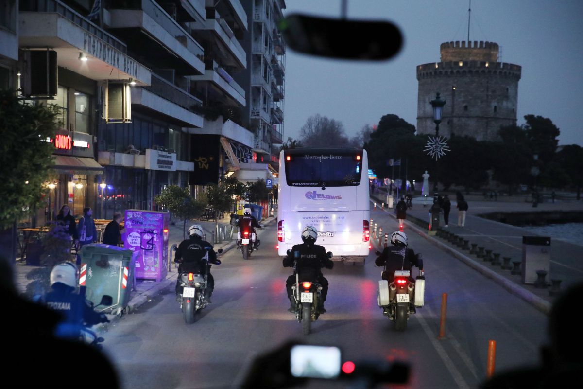 Η αποστολή της ΑΕΚ στον δρόμο για Τούμπα