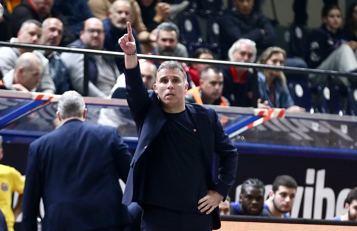 Ο Κώστας Μέξας και οι παίκτες του θα παλέψουν ως το τέλος για την παραμονή στην κατηγορία