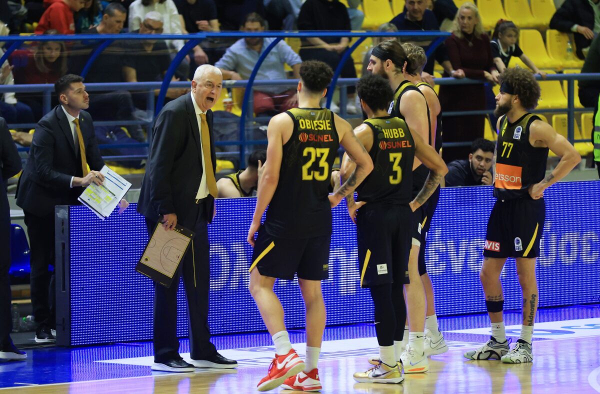 Το «δώρο» του Σάκοτα στους παίκτες της ΑΕΚ!