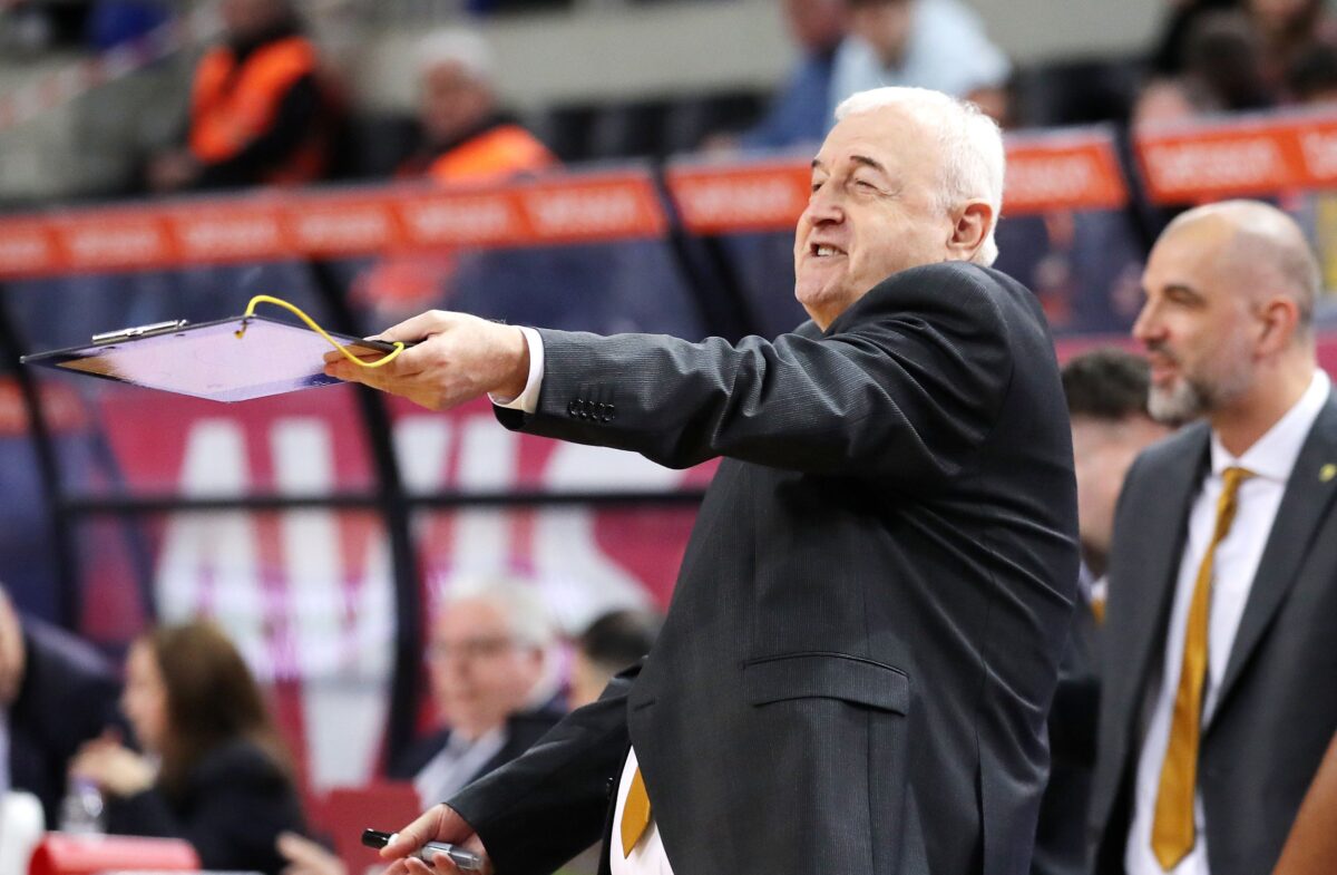 Σάκοτα: «Τα παιδιά έμαθαν καλύτερα τους ρόλους τους – Να μην πούμε μεγάλα λόγια»