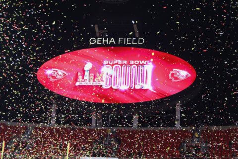 Super Bowl 2025: Το μεγαλύτερο αθλητικό σόου των ΗΠΑ, 8 εκατ. δολάρια για διαφήμιση 30” και ο Καρλαύτης
