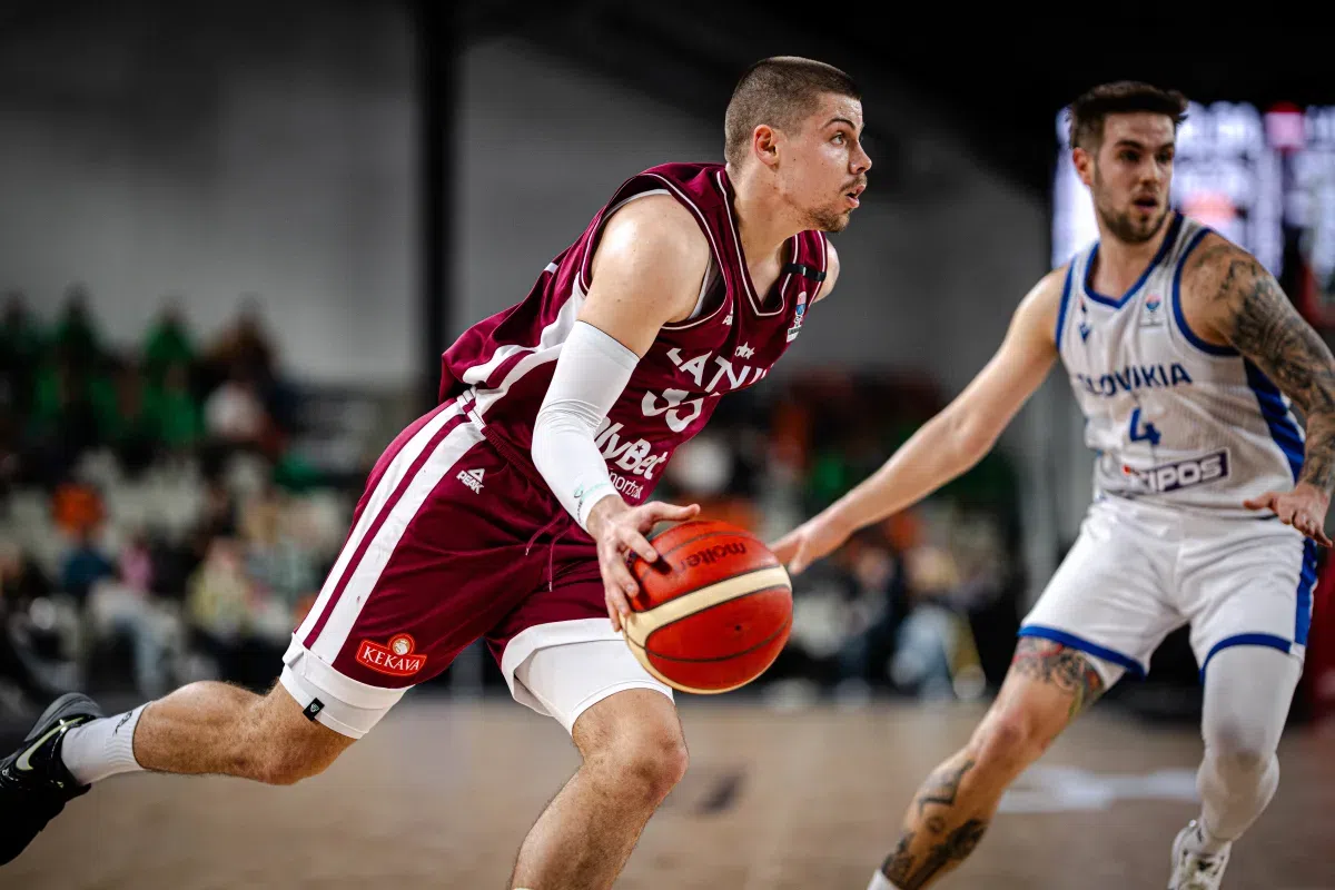 Αήττητη και… ωραία στο Eurobasket η Λετονία – Πήρε το θρίλερ κόντρα στο Μαυροβούνιο η Σουηδία (vids)