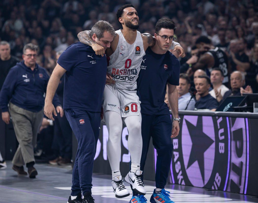 Ανησυχία στην Μπασκόνια: Αποχώρησε υποβασταζόμενος ο Χάουαρντ