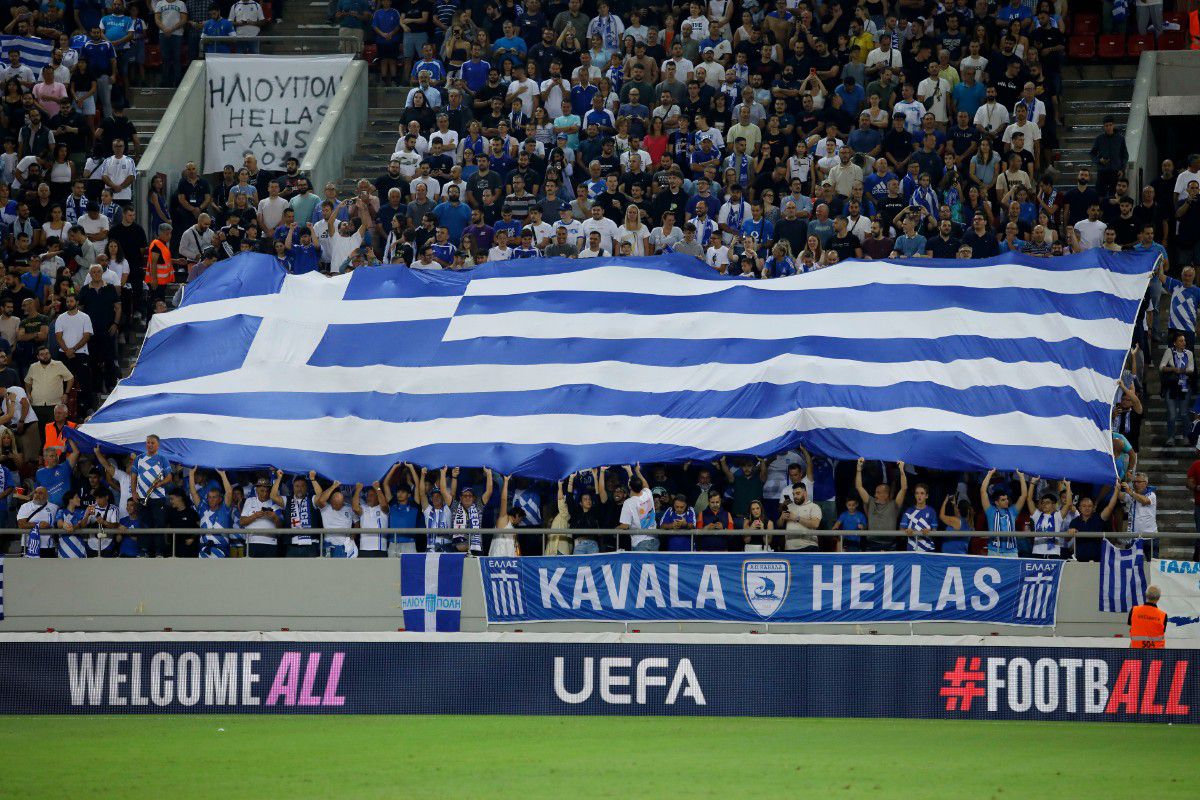 Κοντά σε νέο sold out η Εθνική – Έμειναν μόλις 3.500 εισιτήρια για το ματς με τη Σκωτία