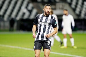 Τισουντάλι με τη φανέλα του ΠΑΟΚ