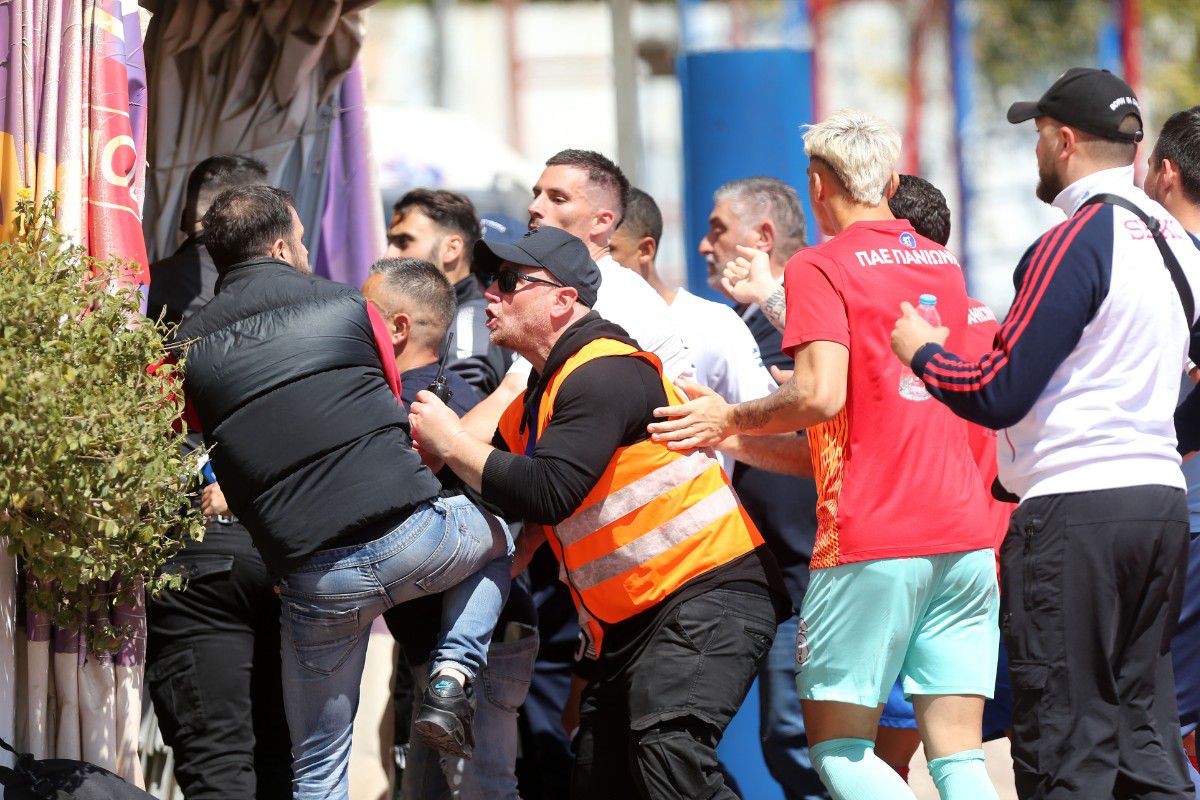 Ένταση στο τέλος του Πανιώνιος – Καλαμάτα ανάμεσα στα μέλη των δύο ομάδων