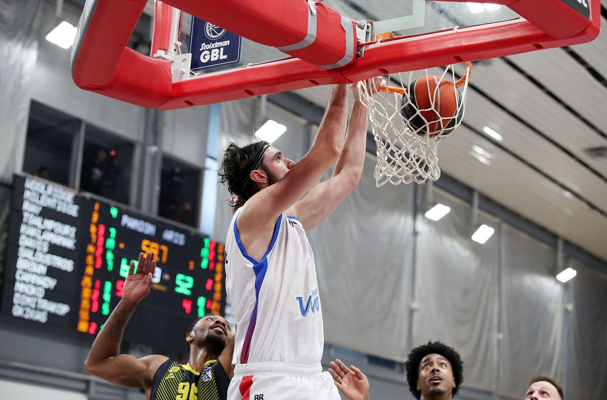 Ο Γιώργος Τσαλμπούρης ήταν ο πρώτος σκόρερ στη νίκη του Πανιωνίου επί του Άρη