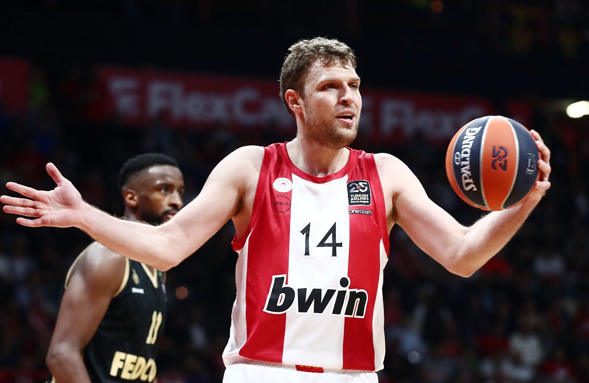 Η λύση θα έρθει από την επίθεση!