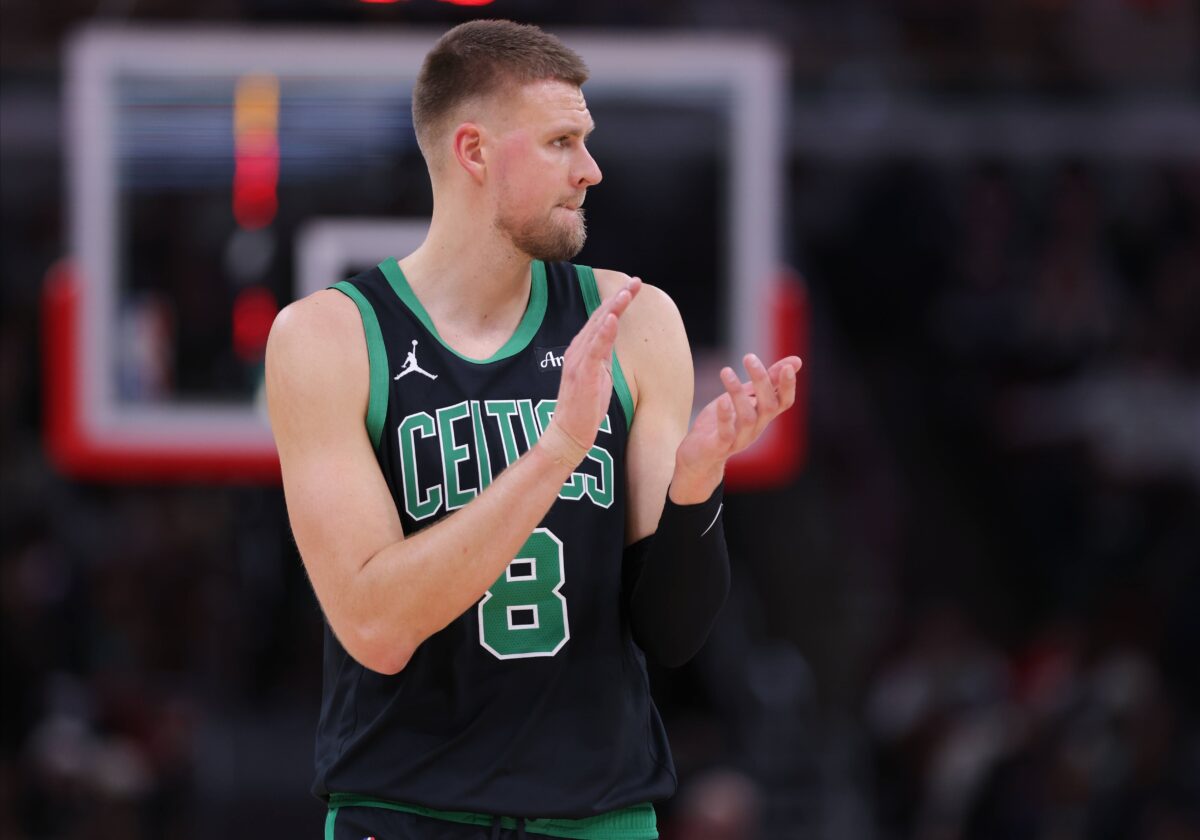 Σούπερ Πορζίνγκις «έλιωσε» τους Σανς – Μεγάλο διπλό των Κλίπερς στη Νέα Υόρκη (vids)