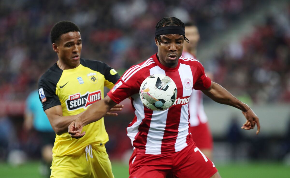 Ο Νίκλας Ελίασον με τον Μπρούνο