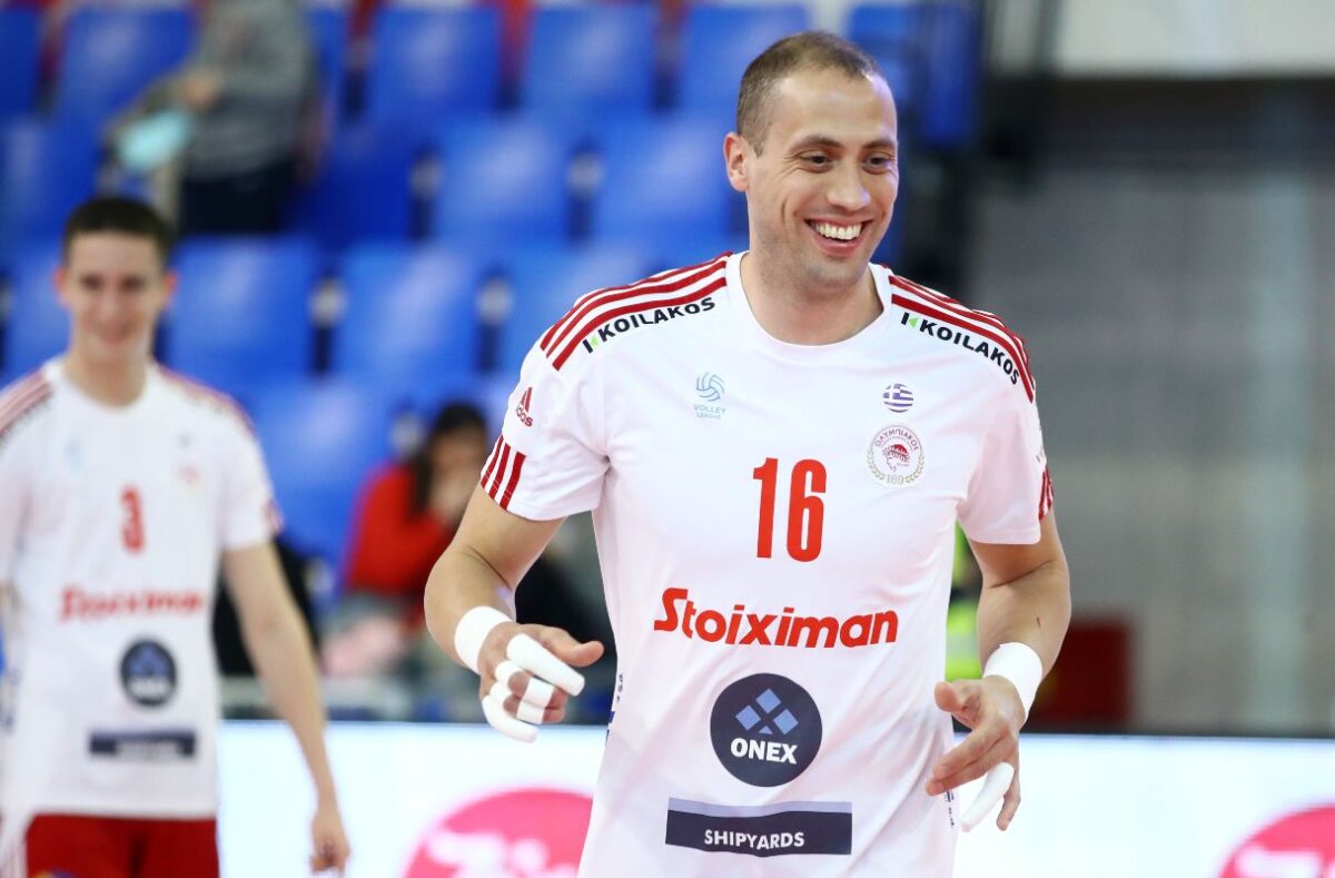 Ατανασίεβιτς: «Οι οπαδοί δημιουργούν μία απίστευτη ατμόσφαιρα – Είμαστε κοντά σε συμφωνία για την επόμενη σεζόν»