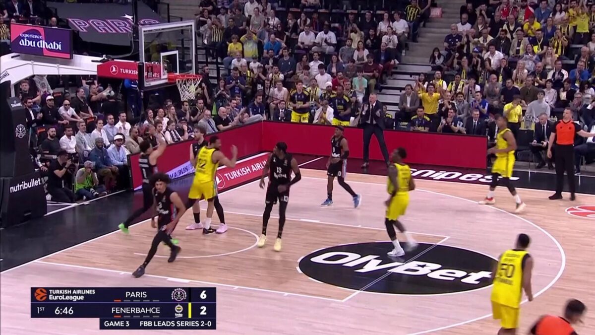 Παρί – Φενέρ 88-98: Οι 18 πόντοι του Χέιζ-Ντέιβις στην αναμέτρηση