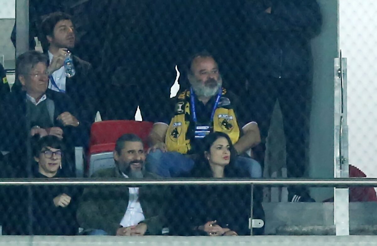 Ηλιόπουλος: «Τραμπούκοι χτύπησαν τους παίκτες μας, είναι βούρκος και αλητεία!» (vid)