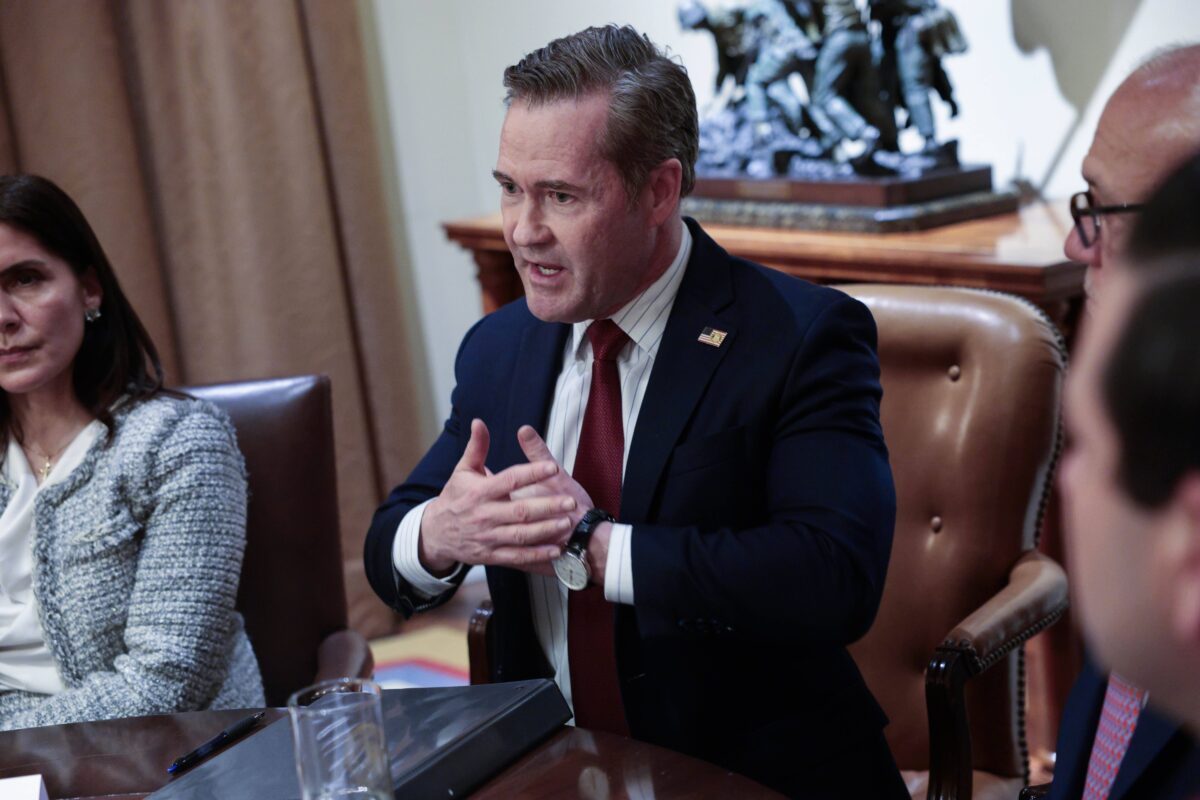 Ο σύμβουλος εθνικής ασφάλειας των ΗΠΑ Μάικλ Γουόλτς επικοινωνούσε με συνεργάτες του μέσω Gmail