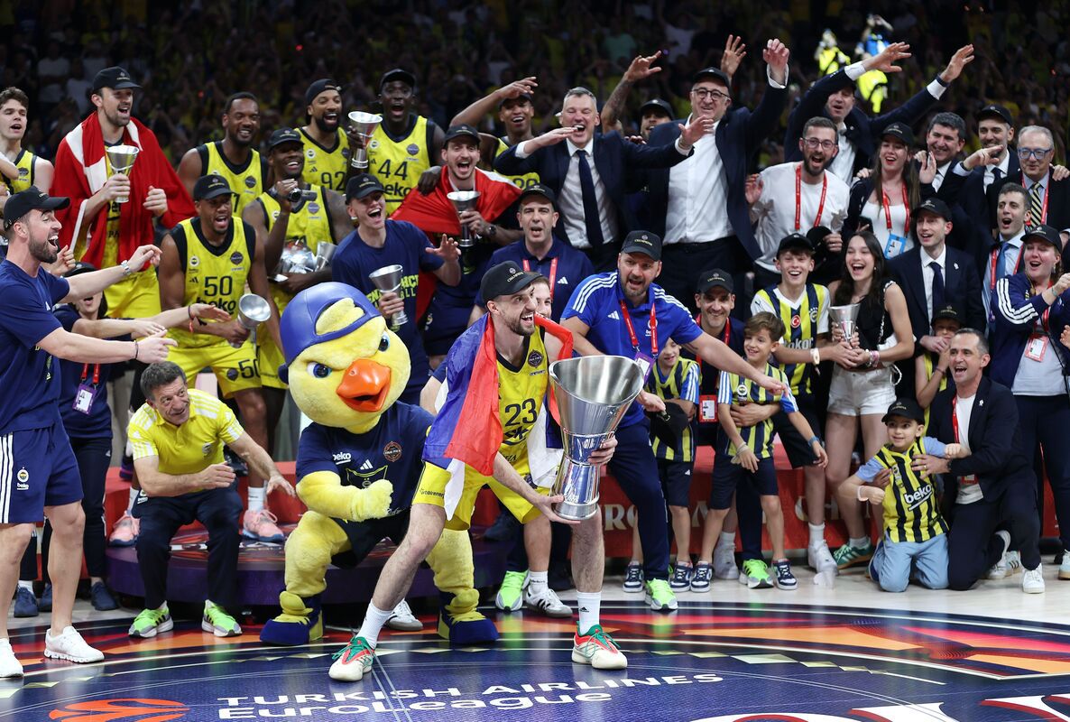 Ο Παναθηναϊκός συνεχάρη τη Φενέρμπαχτσε για την κατάκτηση της Euroleague