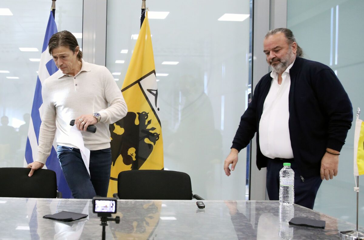 Πέφτουν οι τίτλοι τέλους στην εποχή Αλμέιδα στην ΑΕΚ, μετά και την συνάντηση με τον Ηλιόπουλο