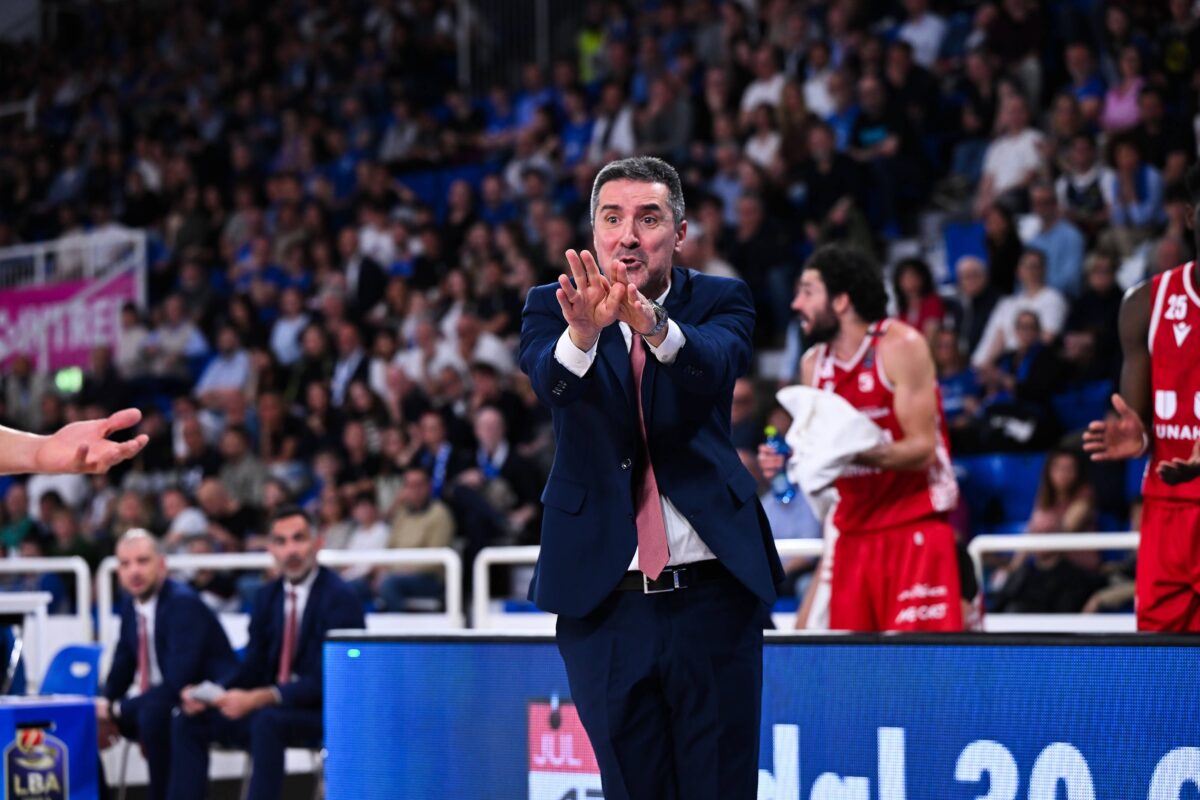 Πρίφτης: «Σημαντικό “όπλο” για την ΑΕΚ ο κόσμος της, πιστεύω θα περάσει ο Παναθηναϊκός»