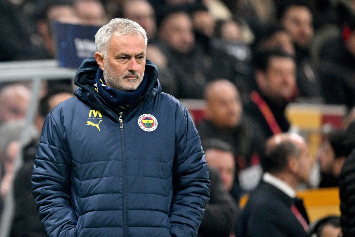 Χαμός στην Τουρκία: Η Γαλατά κατηγορεί τον Μουρίνιο για ρατσιστικές δηλώσεις