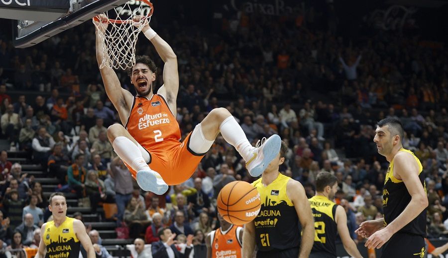 Η Βαλένθια ανανέωσε με τον Πουέρτο μέχρι το 2027