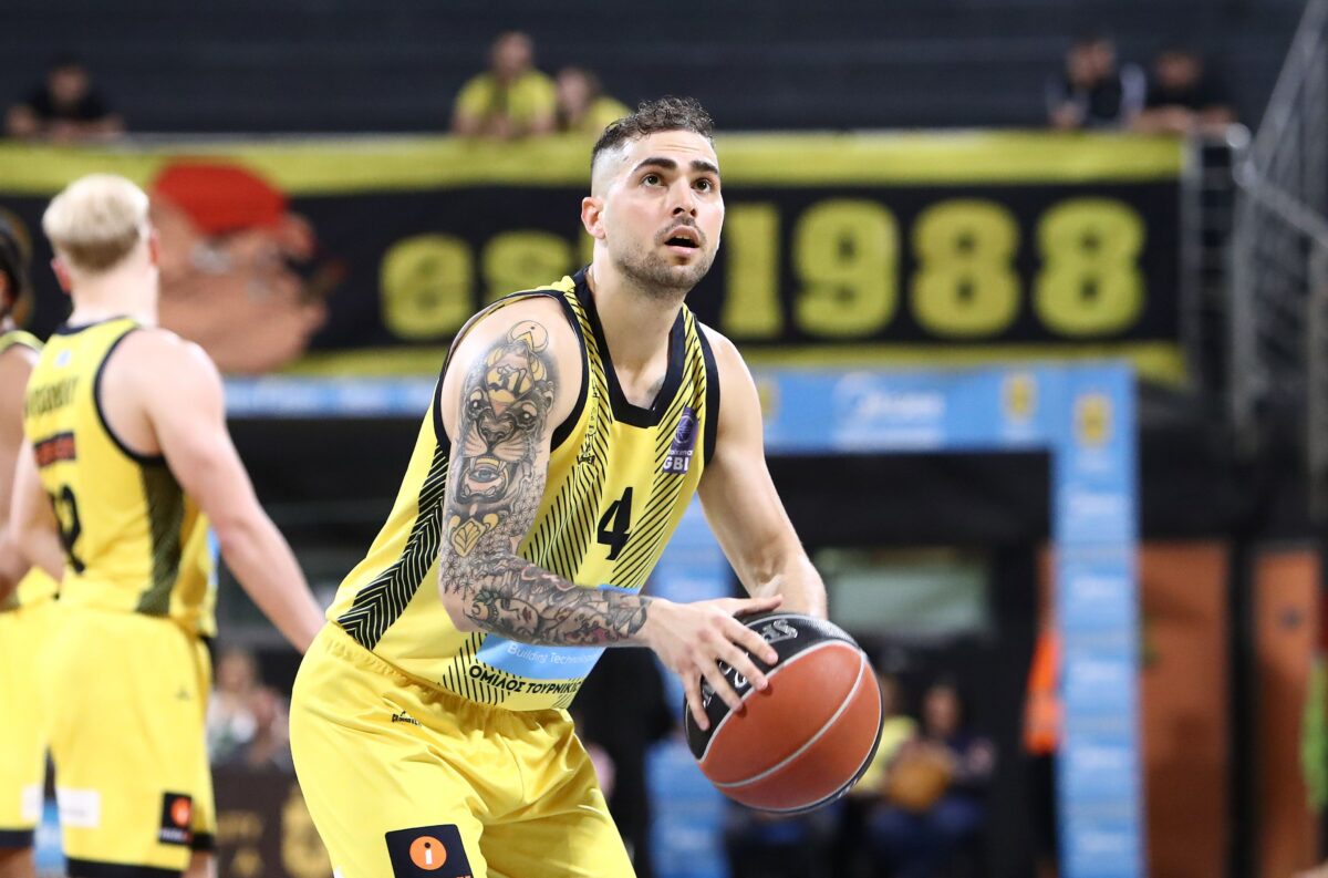 Τολιόπουλος: «Ελπίζω να καταφέρω να αξιωθώ στο υψηλότερο επίπεδο»