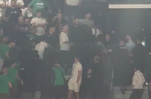 Η ασφάλεια του γηπέδου οδήγησε εκτός Etihad Arena οπαδό του Παναθηναϊκού