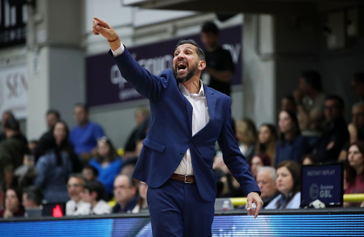 Με Μπατή το Μαρούσι τη νέα σεζόν!