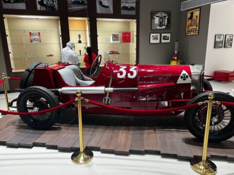 Ferrari World: Από τις ευθείες της Formula 1 στο… παρκέ του Final 4! (vid)