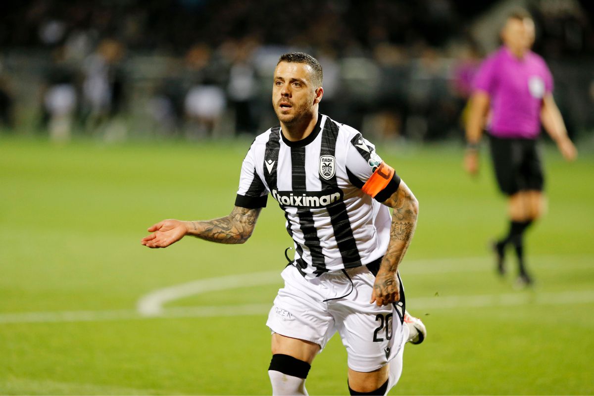 «Να σταματήσει ο Βιεϊρίνια με ψηλά το κεφάλι κι έναν ακόμα τίτλο στην κατοχή του»