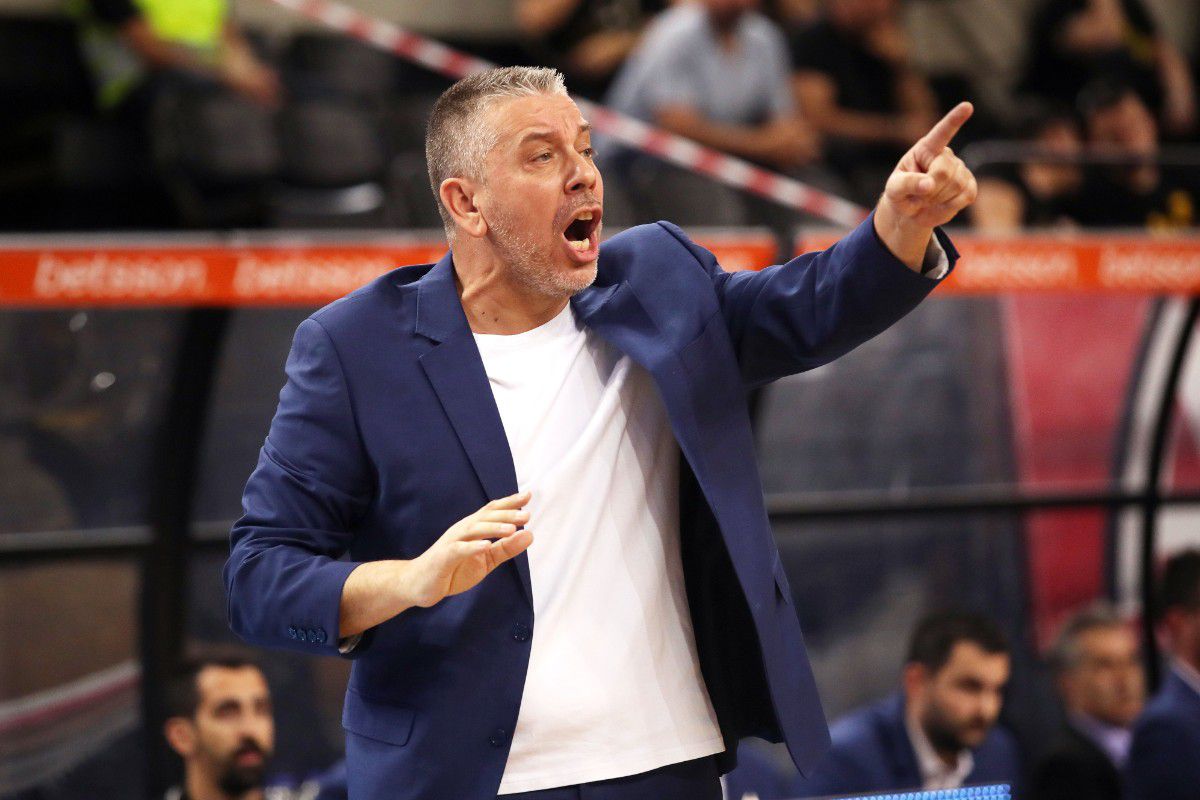 Μία «ανάσα» από το Μαρούσι ο Παπαθεοδώρου