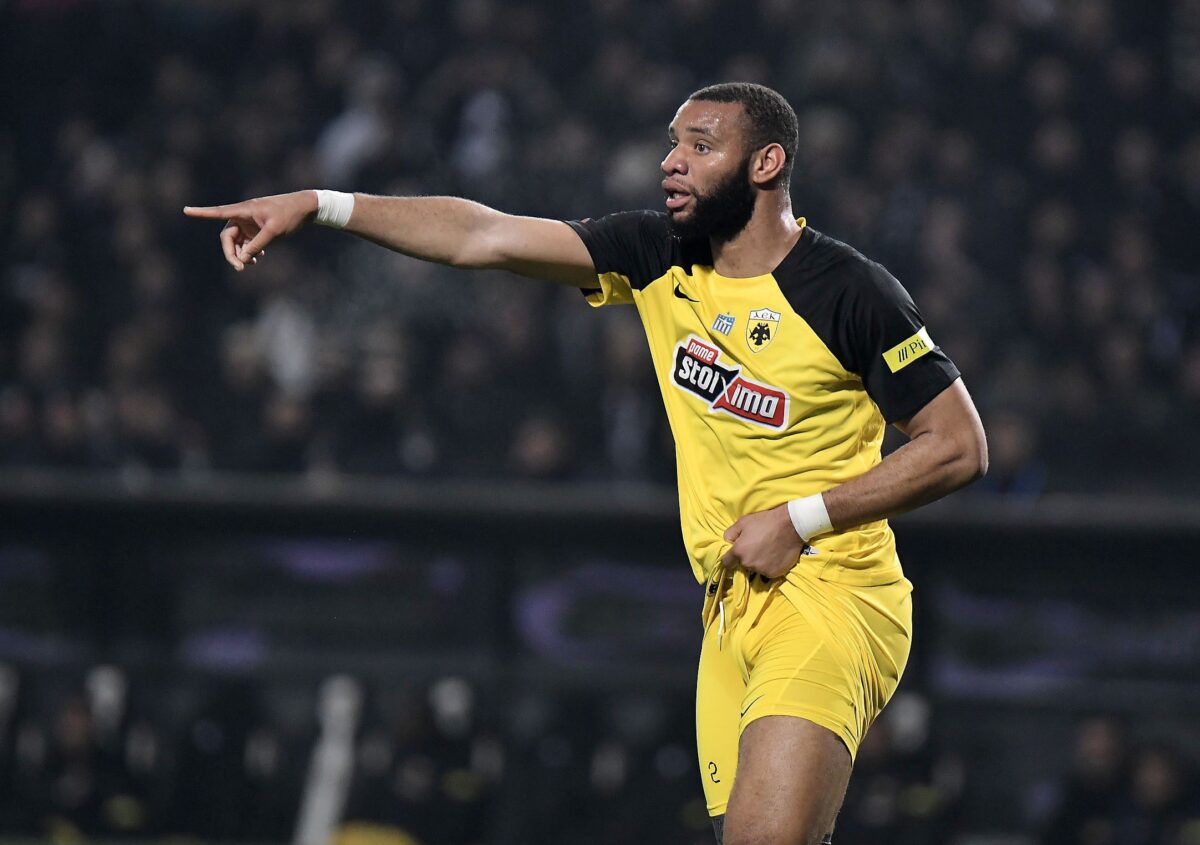 Ο Ερυθρός Αστέρας επικοινώνησε με την ΑΕΚ για τον Μουκουντί, σύμφωνα με τους Σέρβους