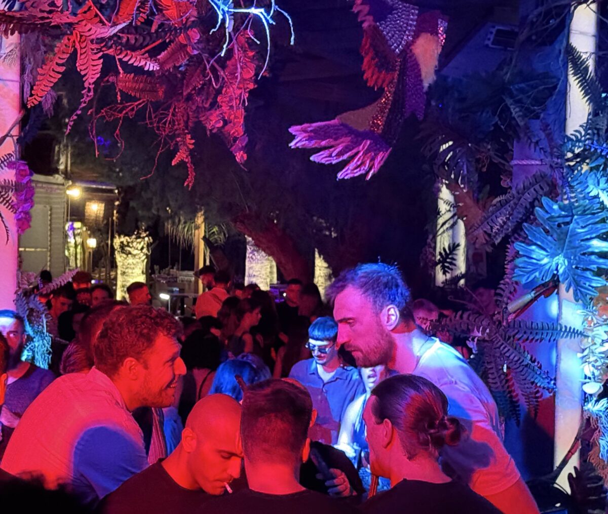 Έκαναν τη νύχτα- μέρα: Εκεί διασκέδασαν οι παίκτες του Ολυμπιακού μετά την κατάκτηση του πρωταθλήματος (vid)