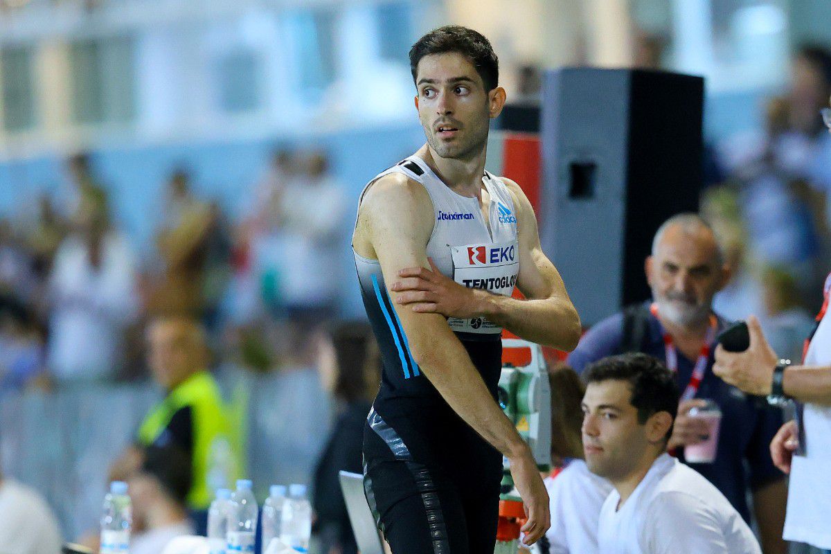 Εκπληκτικός Τεντόγλου: Πέταξε στα 8,46μ. και σημείωσε την κορυφαία επίδοση στον κόσμο! (vid)