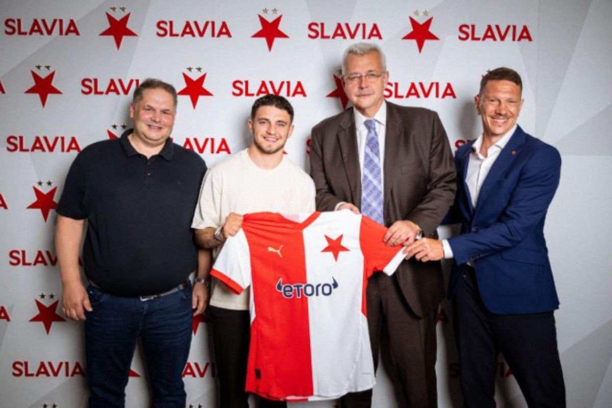 Ο Ζαφείρης ανανέωσε με τη Σλάβια Πράγας έως το 2027!